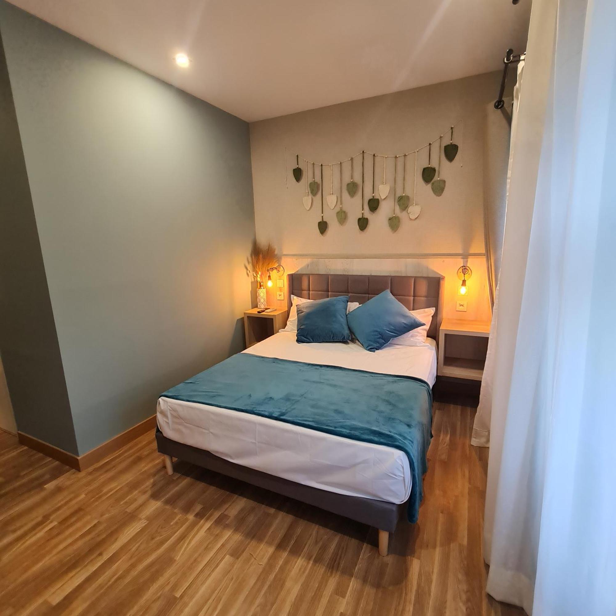Luxury Green Hostal Madrid Gran Via מראה חיצוני תמונה