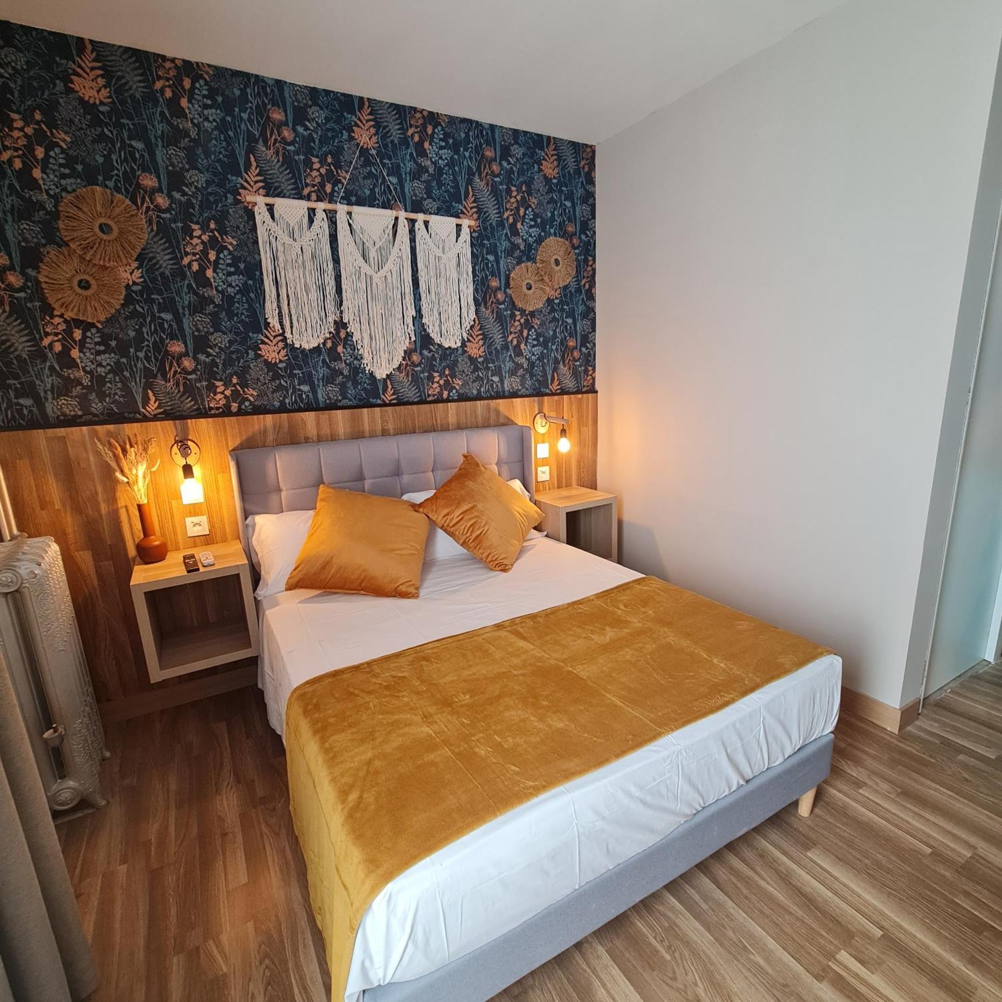 Luxury Green Hostal Madrid Gran Via מראה חיצוני תמונה