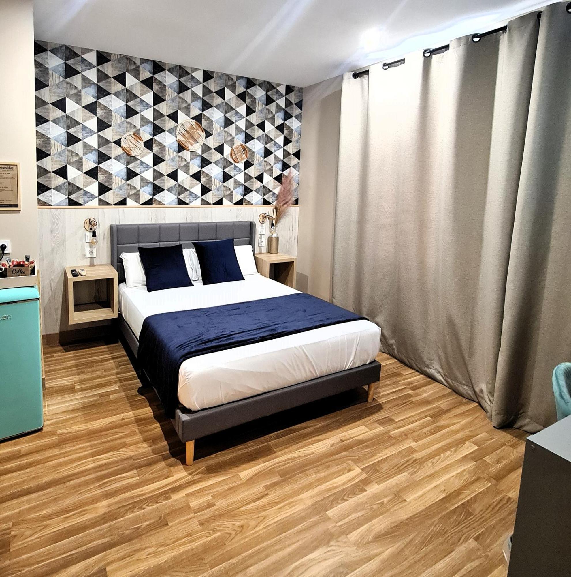 Luxury Green Hostal Madrid Gran Via מראה חיצוני תמונה